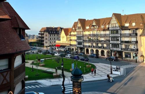 Deauville City Centre Hotel | Le Trophée Boutique Hôtel Spa- La Loggia Appart'hôtel