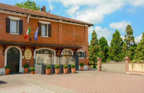 Province of Bologna House | Le Tuie