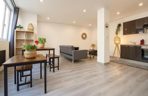Epinal Apartment | Le Vosgien - Hyper center - Calme - Wifi - Spacieux