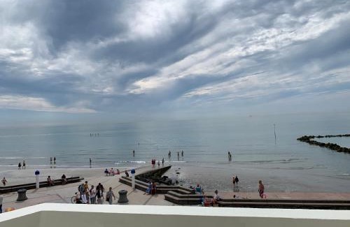 Wimereux Apartment | Le Wim'Heureux Mer. Villa Sainte thérèse
