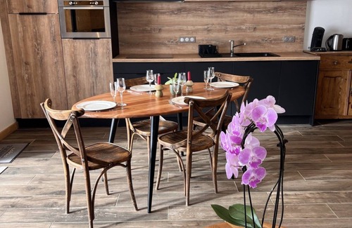 Albiez-le-Vieux Apartment | Le Zelfée - Cosy chalet for 4, between slopes and lake