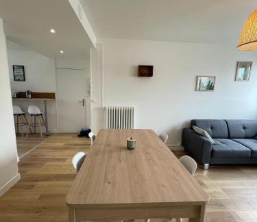 Clermont-Ferrand Apartment | Le Zen - Wifi - Netflix - 3 chambres - Parking