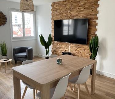 Clermont-Ferrand Apartment | Le Zen - Wifi - Netflix - 3 chambres - Parking