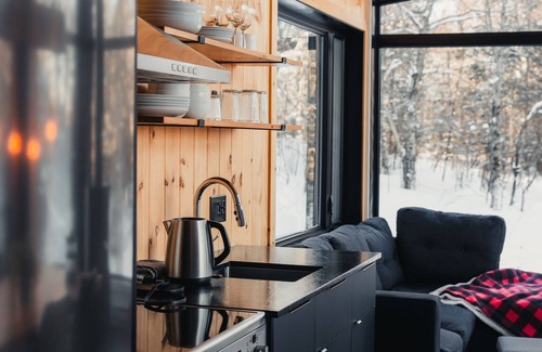 Lac Beauport Cabin | LE ZÉPHYR -Domaine maelstrom (mountain chalet, CITQ 304900)