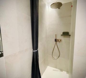 Zona Solari Bed & Breakfast | Leaf Apartments - Solari/Tortona