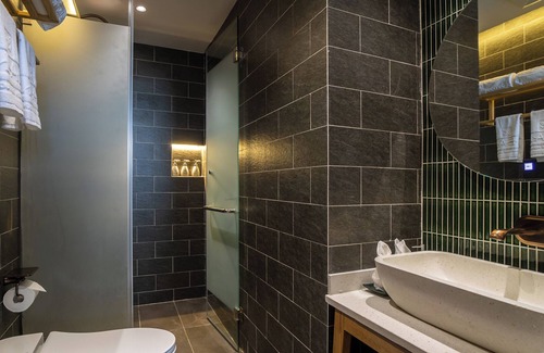 Son Tra Hotel | Leaf Beachfront Hotel Da Nang