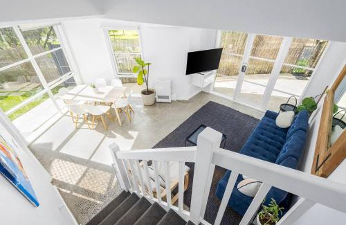 Kensington House | Leafy 3BR Kensington Escape with Park Views and Parking