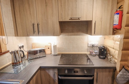 Louth Cottage | Leafy Hollow Lodge