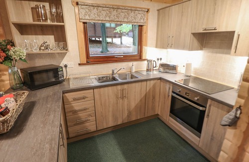 Louth Cottage | Leafy Hollow Lodge