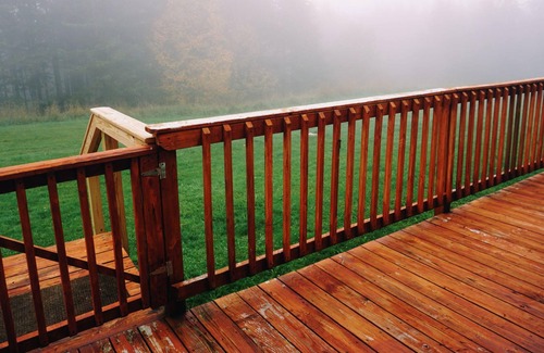 Snowshoe House | Leatherbark by Casago