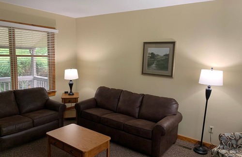 Shawnee On Delaware Resort | Leave your worries at the door!