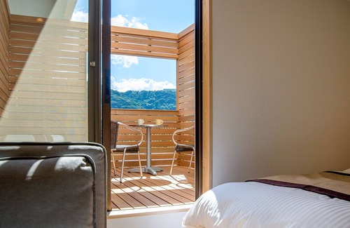 Atami Hotel | Lectore Atami Koarashi (TKP Hotels & Resorts)