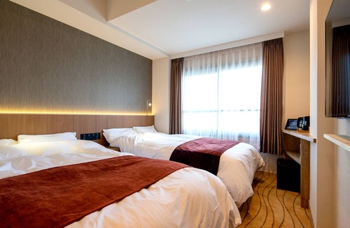 Atami Hotel | Lectore Atami Momoyama (TKP Hotels & Resorts)