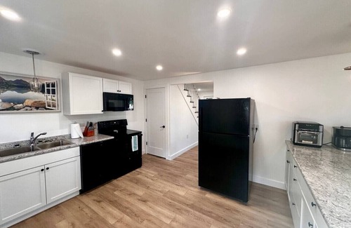 Dover-Foxcroft Apartment | Ledge - Apartment in Downtown