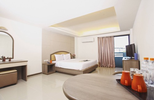 Suan Luang Hotel | Lee Garden Bangkok