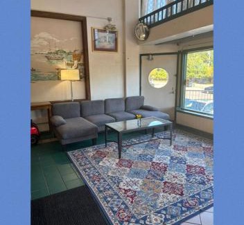 Fairfax Hotel | Lee High Inn