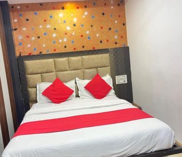 Andheri East Hotel | Leela residency