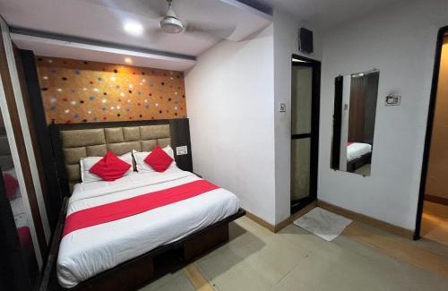 Andheri East Hotel | Leela residency