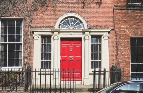 City Centre Dublin Apartment | Leevin Studios