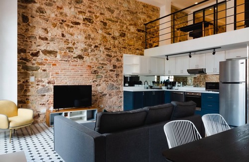 Casco Viejo Apartment | Lefevre 1C