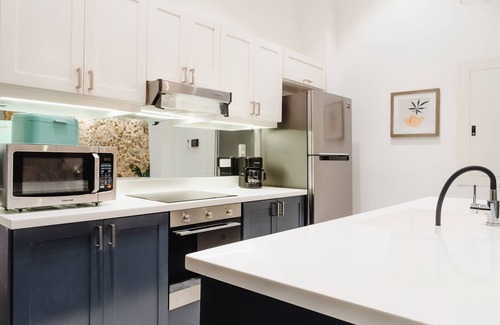 Casco Viejo Apartment | Lefevre 2A