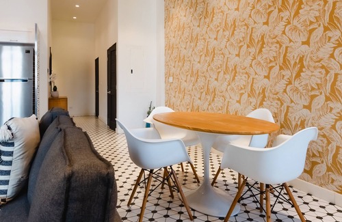 Casco Viejo Apartment | Lefevre 2C