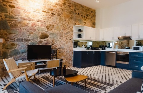 Casco Viejo Apartment | Lefevre 2C