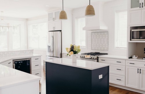 Sterling House | Legacy, A Modern Luxury Lakehouse