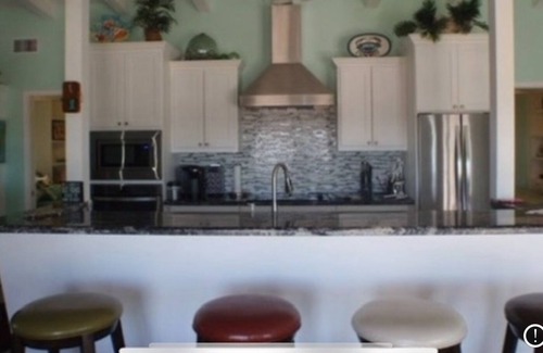 Cedar Lane House | Legacy Deo On The Beach