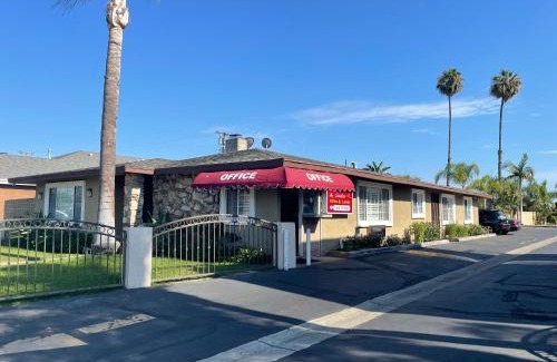 Anaheim Resort Hotel | Legacy inn & suites