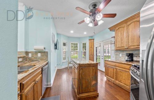 Gulfport Villa | Legacy Villa 1501
