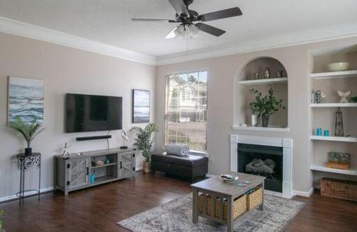 Gulfport House | Legacy Villa 1901