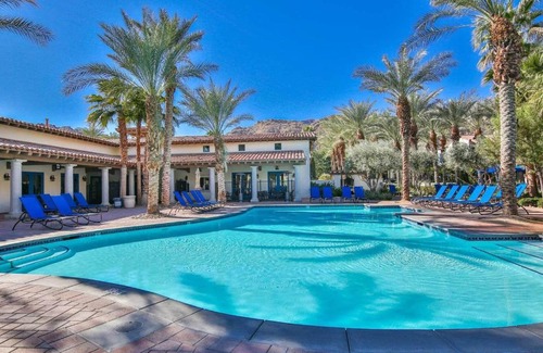 La Quinta Apartment | Legacy Villas Resort Single Story Pools Gym