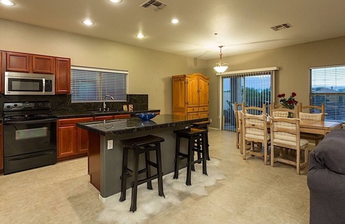 Legend Trail House | Legend Oasis Spectacular 4 Bedroom / Private Pool/ Golf/ Scottsdale