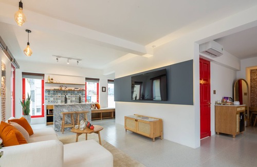 Bui Thi Xuan Hotel | Leiden Homestay & Cafe