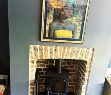 Leigh-on-Sea Apartment | Leigh On Sea -Broadway-Two Bed with Garden