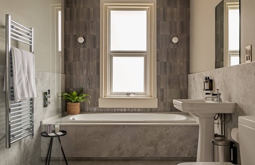 Bath Bed & Breakfast | Leighton House