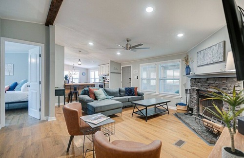 Franklin House | Leipers Fork Southern Retreat Live Music Shopping