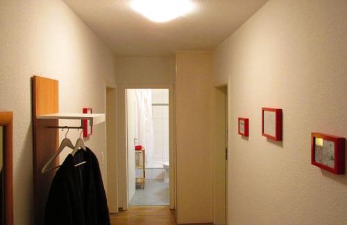 Wanheimerort Apartment | Leisnig, Boltes Fewo DU-Wedau