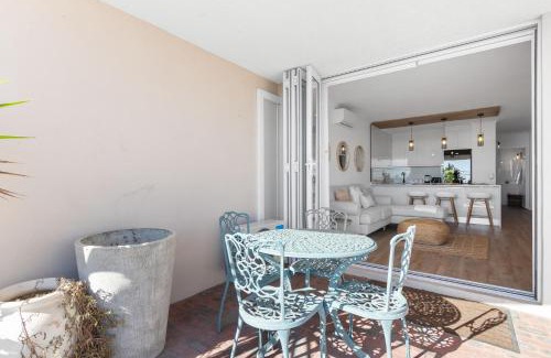 Lagoon Beach Apartment | Leisure Bay 117 by Host Agents