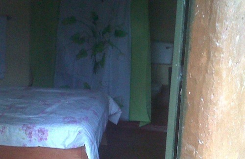 Nanyuki Hotel | Leisure Gardens