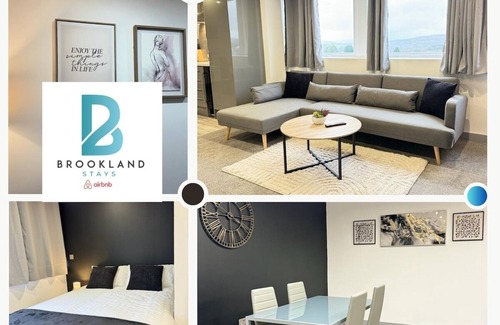 Yeadon Apartment | Leisure l Contractors l Sleeps 4