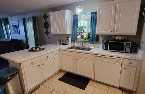 Lupton City House | Leisure Time is a stylish, comfy home that you will enjoy