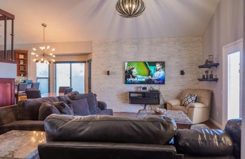 Paradise Vista Estates House | Leisurely House near Kierland Pool Hot Tub Games