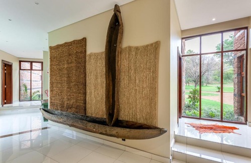 Bela-Bela Apartment | Lejwe La Metsi Self-Catering Villa