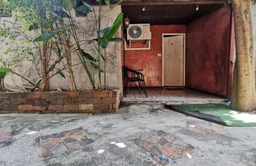 Si Racha Hotel | Lek Homestay