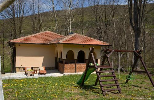 Central Serbia House | Lek za dušu