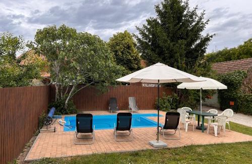 Balatonlelle House | Lellei Pihenőház Balatonlelle