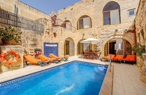 Nadur House | Lellux Holiday Home
