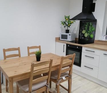 Belfast Apartment | Lemon Apartment